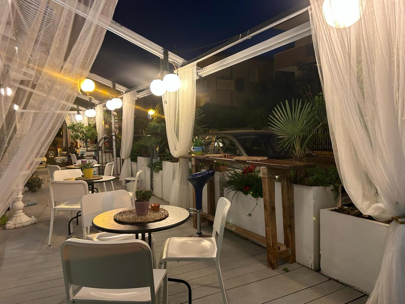 Bed And Breakfast Villa Giovanna Римини Екстериор снимка