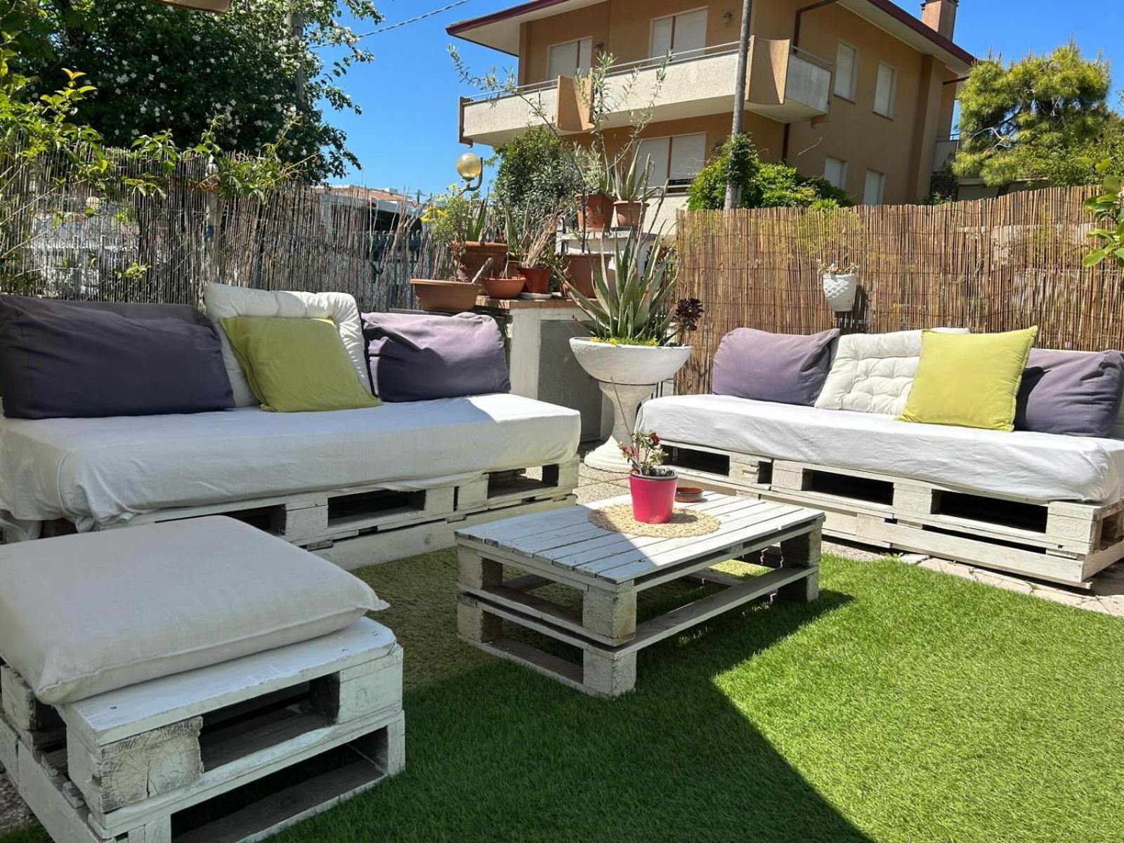 Bed And Breakfast Villa Giovanna Римини Екстериор снимка